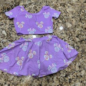 Wild Rich Kids Disney Mickey Minnie Lollipop 2 Piece Set 5/6 EUC